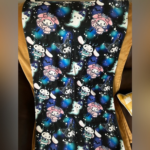 NWOT hello kitty and friends Halloween kids towels - Picture 2 of 3